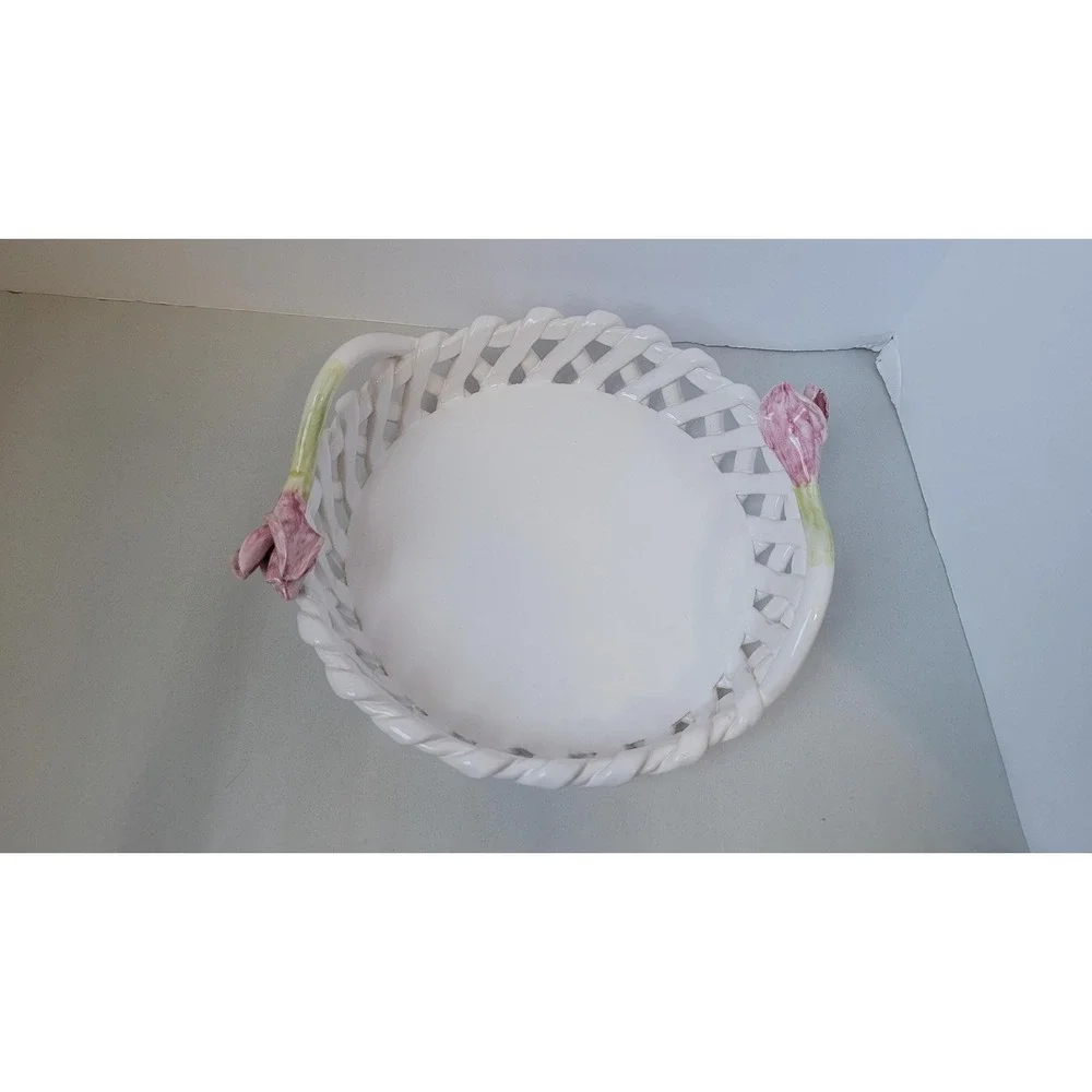 Vintage White Ceramic Lattice Rim Serving Tray With Tulip‎ Handles